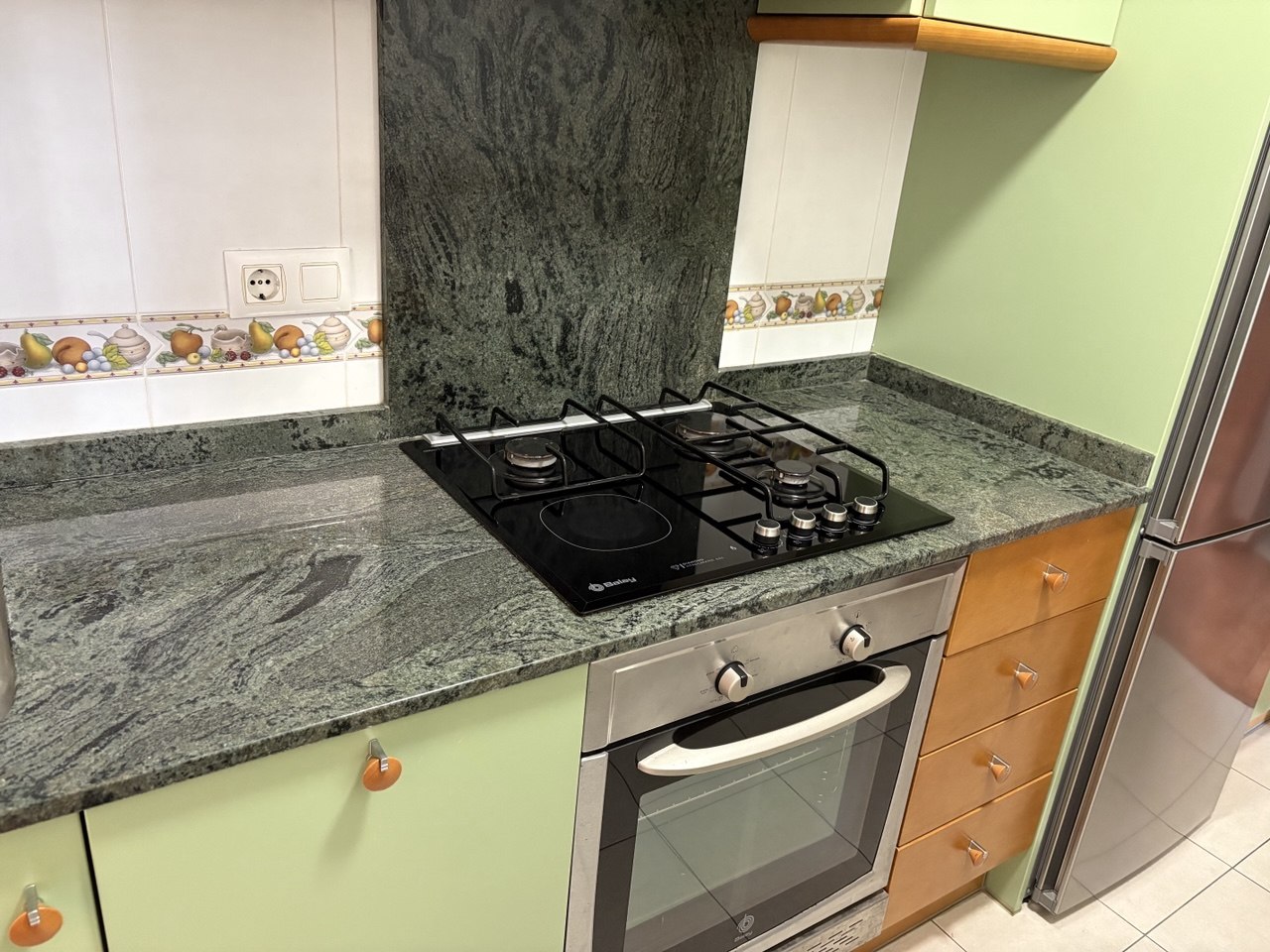 OPPORTUNITY! APARTMENT IN THE HEART OF DENIA