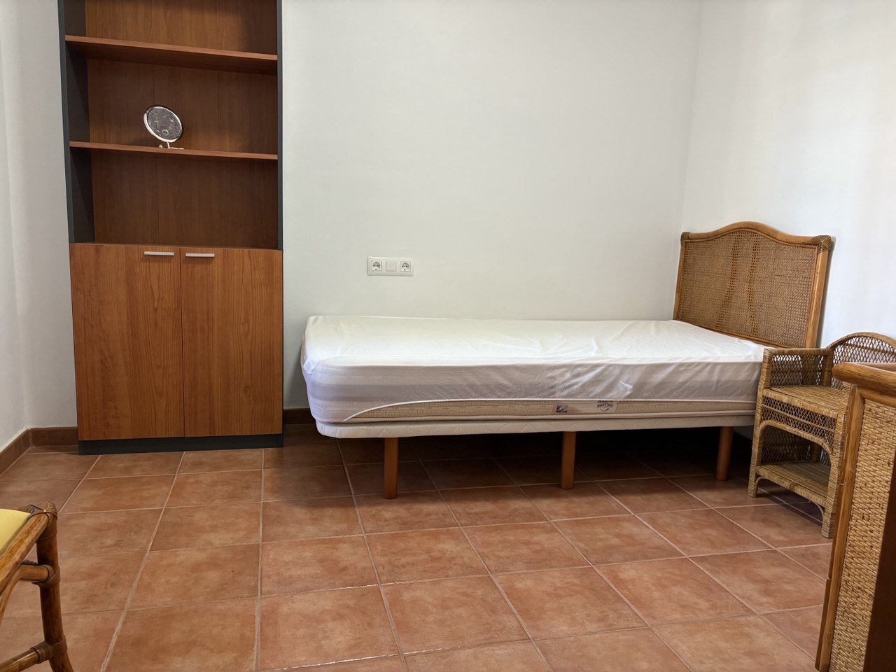 OPPORTUNITY! APARTMENT IN THE HEART OF DENIA