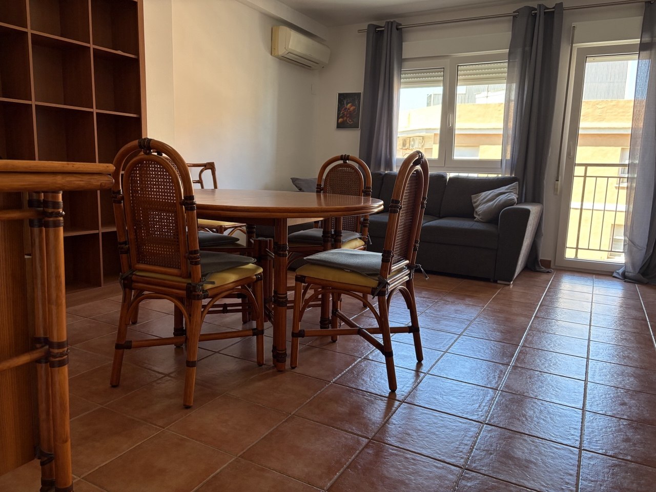 OPPORTUNITY! APARTMENT IN THE HEART OF DENIA