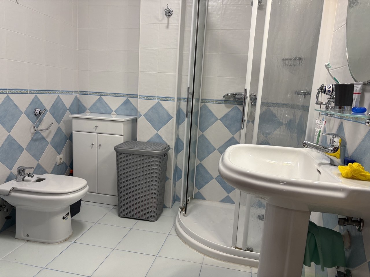 OPPORTUNITY! APARTMENT IN THE HEART OF DENIA