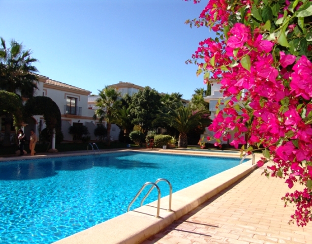 Apartamento de 1 habitación en alquiler prolongado en Denia, Las Marinas